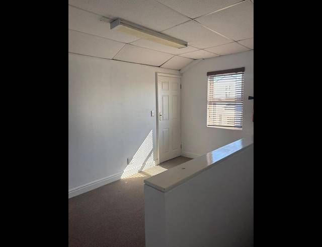 BUSINESS PROPERTY TO RENT IN DIEP RIVER